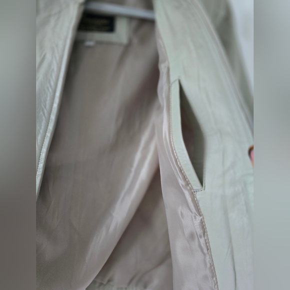 Original Leather Jacket in light Gray size 12 ( fit a M size but not a L) - Picture 5 of 6